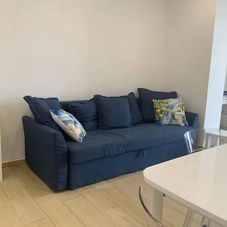 Aurora Apartament